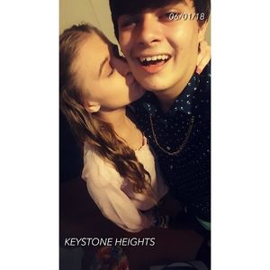 Meet your Posher, Haley page